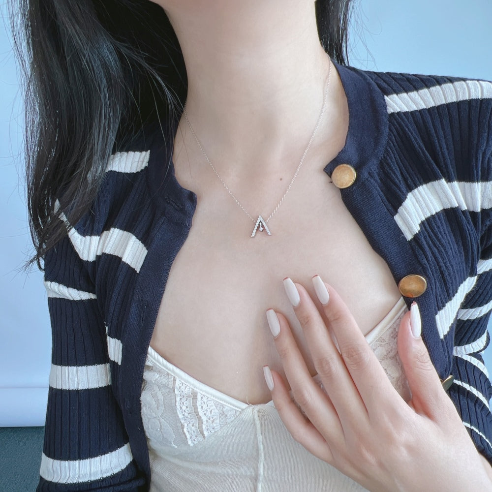 Pomuse Sparkling "A" Shape Necklace