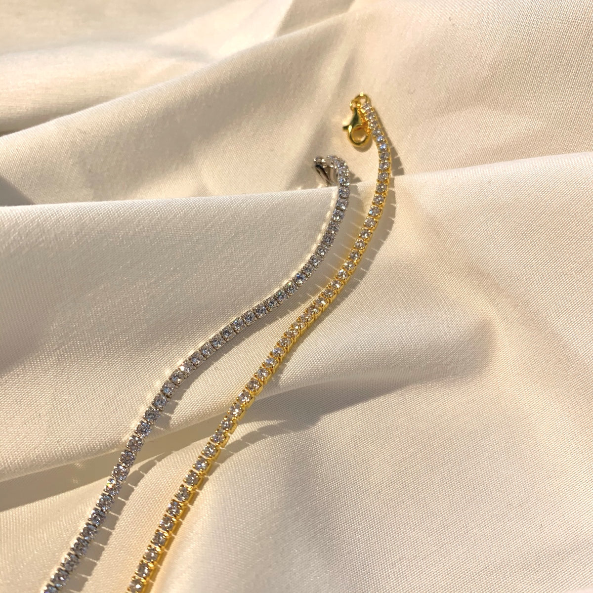 Pomuse Radiant Shinning Princess Cut Tennis Bracelet