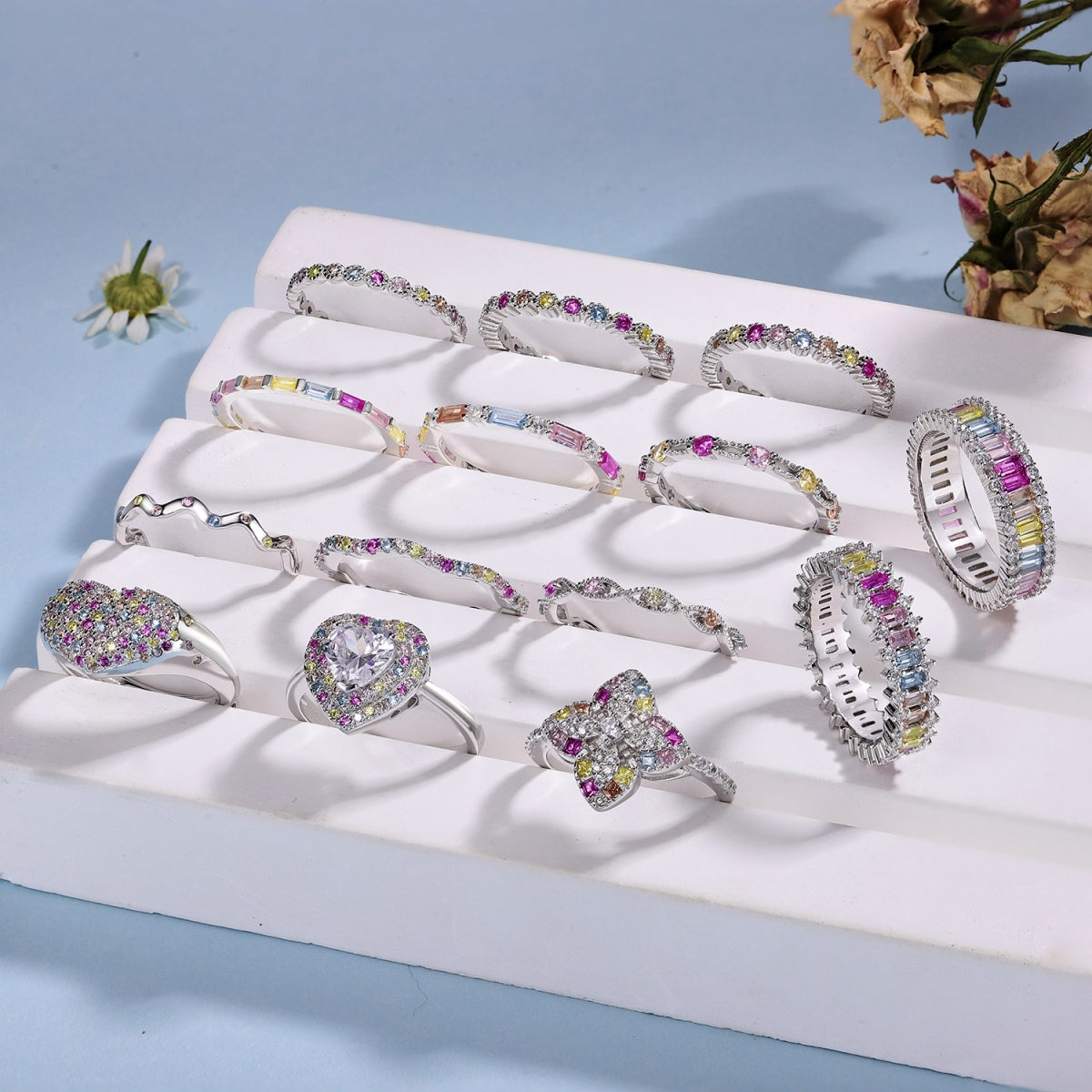 Pomuse Unique Scintillating Round Cut Daily Ring