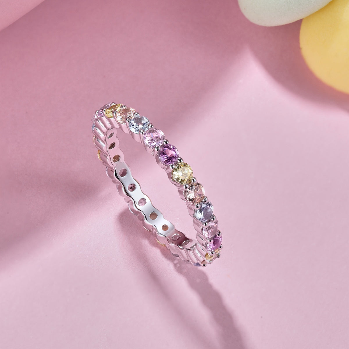 Pomuse Dazzling Resplendent Round Cut Party Ring
