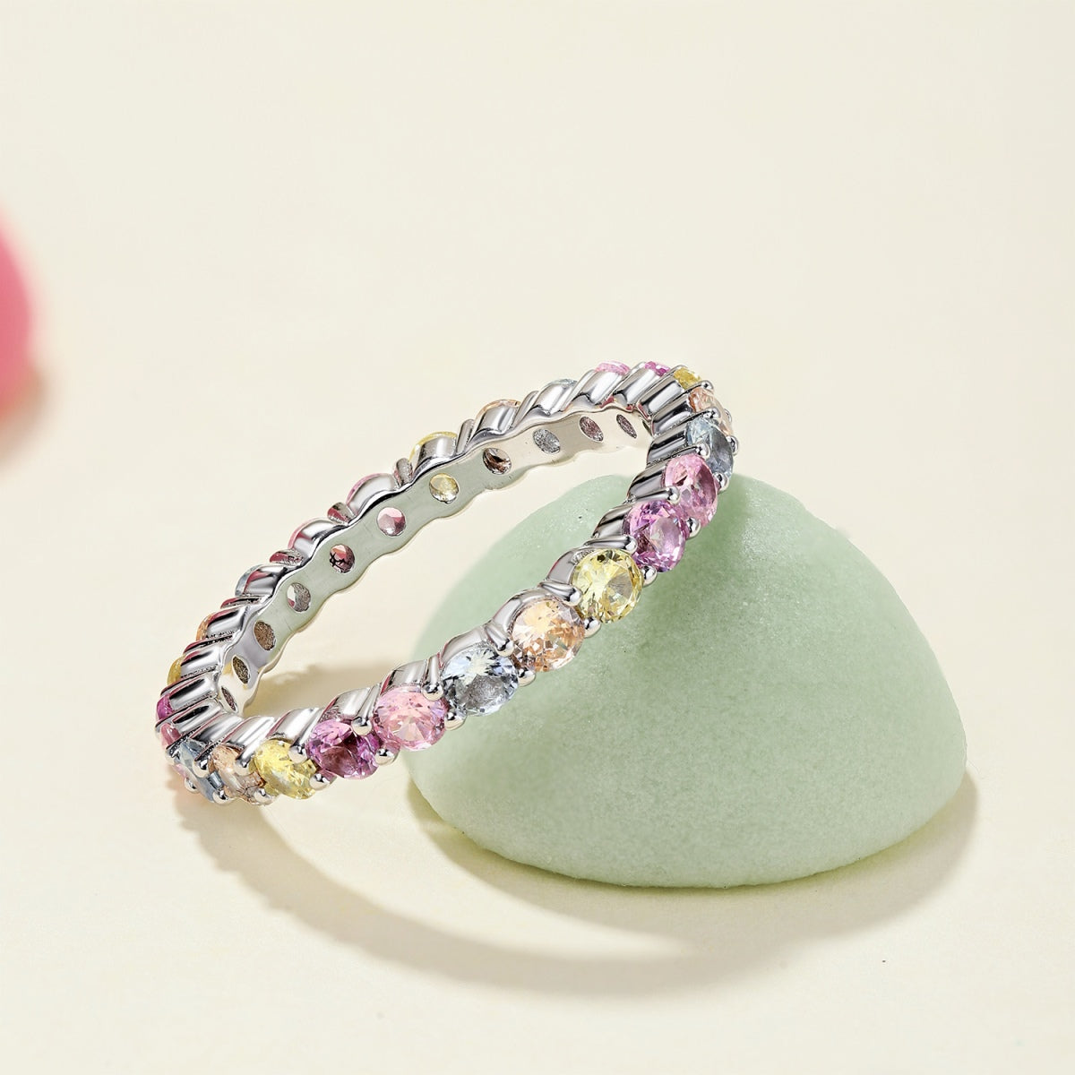 Pomuse Dazzling Resplendent Round Cut Party Ring