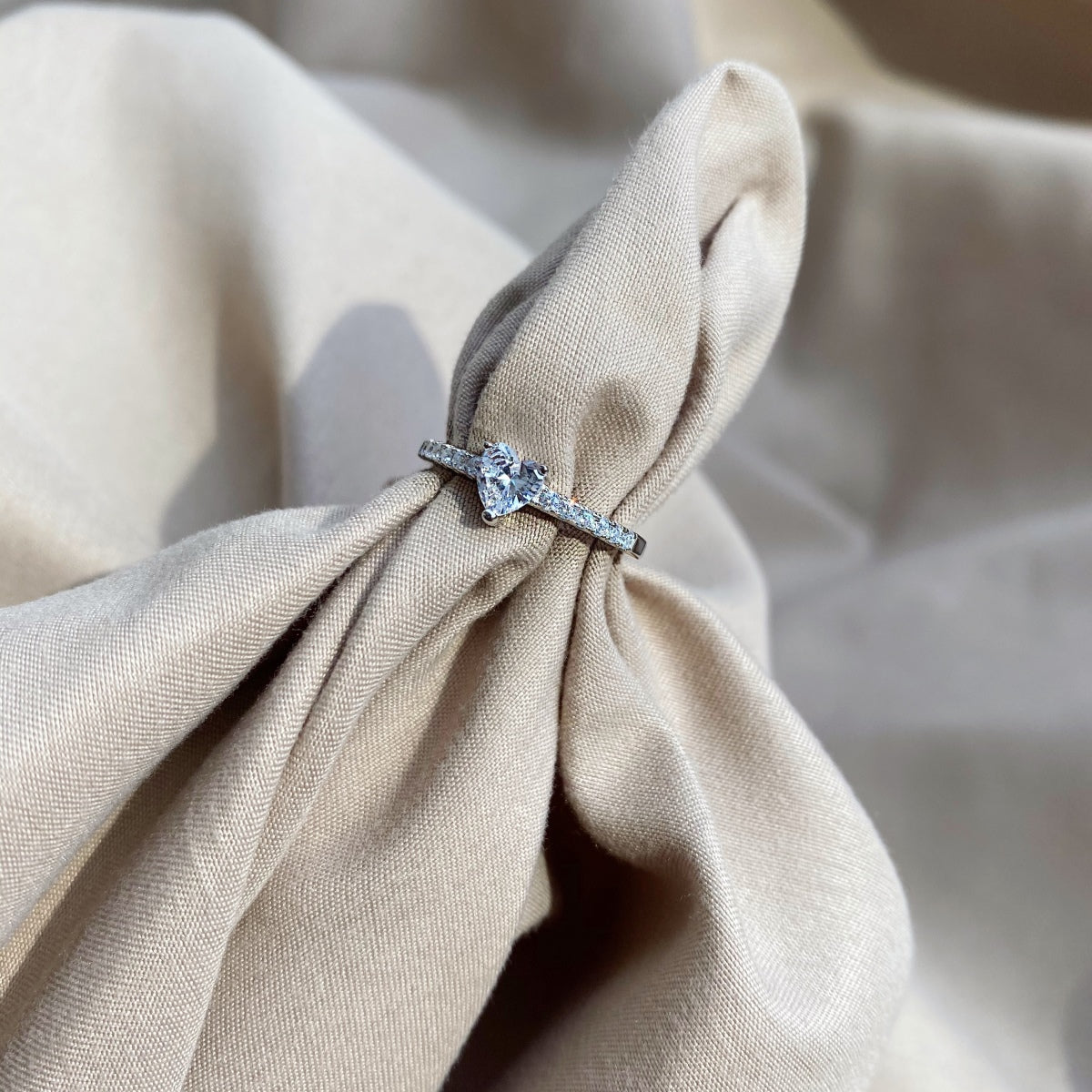 Pomuse 0.5 Carat CaratEternity Charming Heart Shape Lover Ring