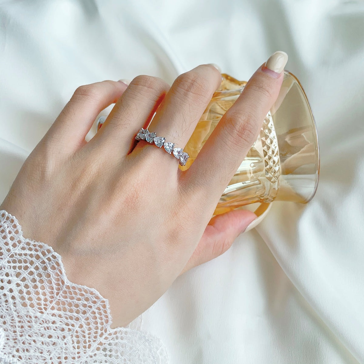 Pomuse 0.25 Carat Radiant Romance Heart Cut Lover Ring