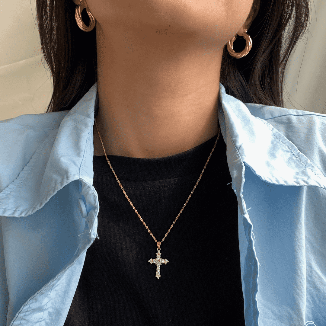 Pomuse Delicate Cross Shape Necklace