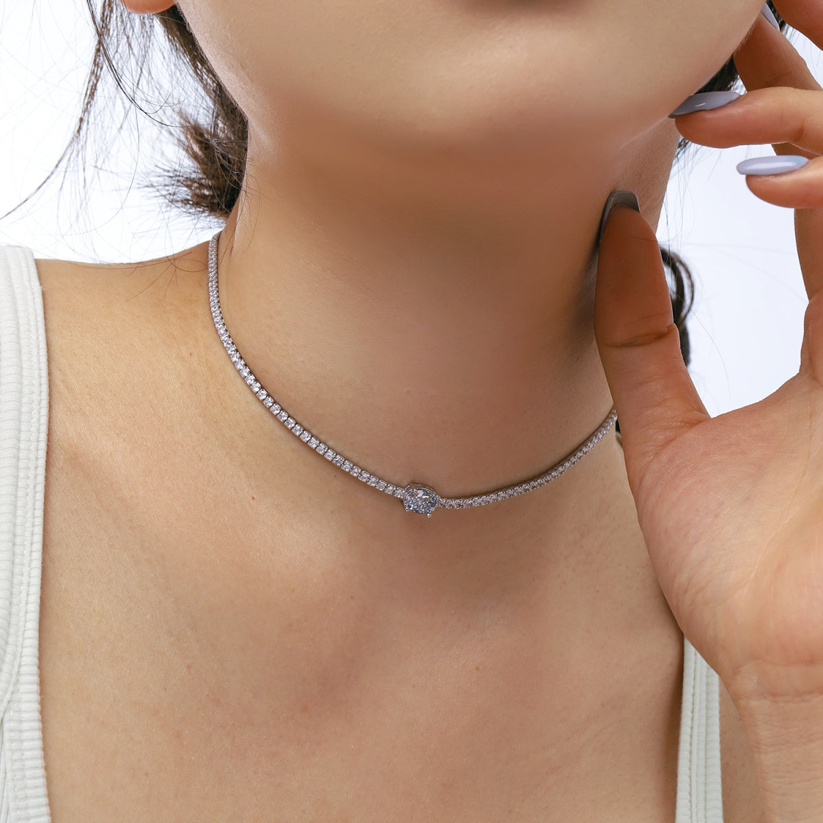 Pomuse 1.0 Carat Shining Oval Cut Necklace