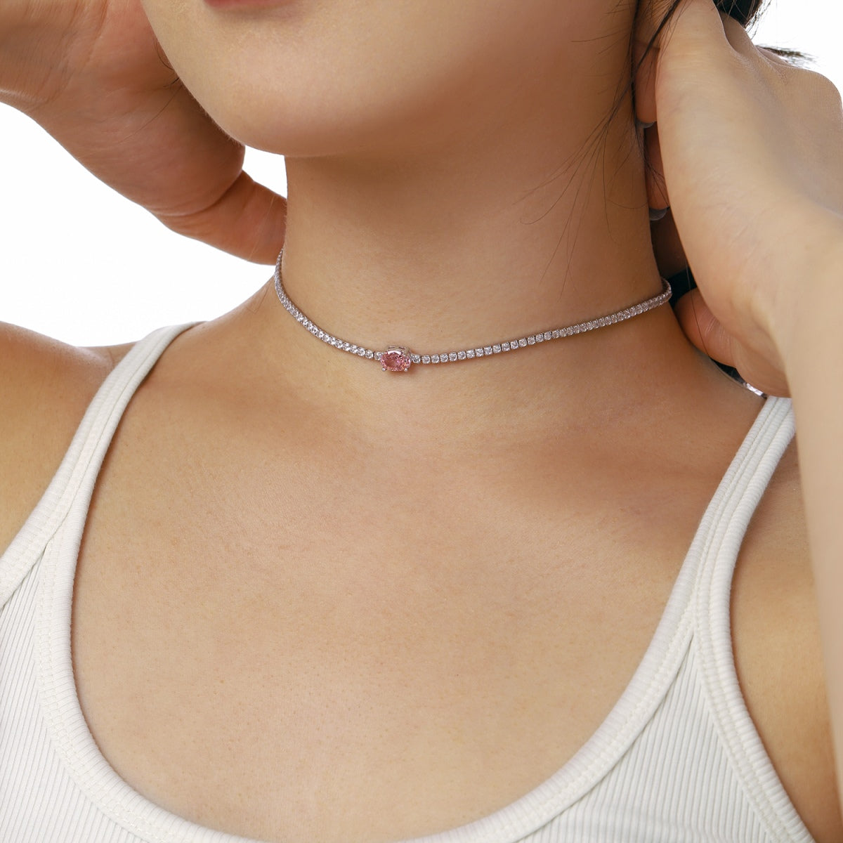 Pomuse 1.0 Carat Shining Oval Cut Necklace