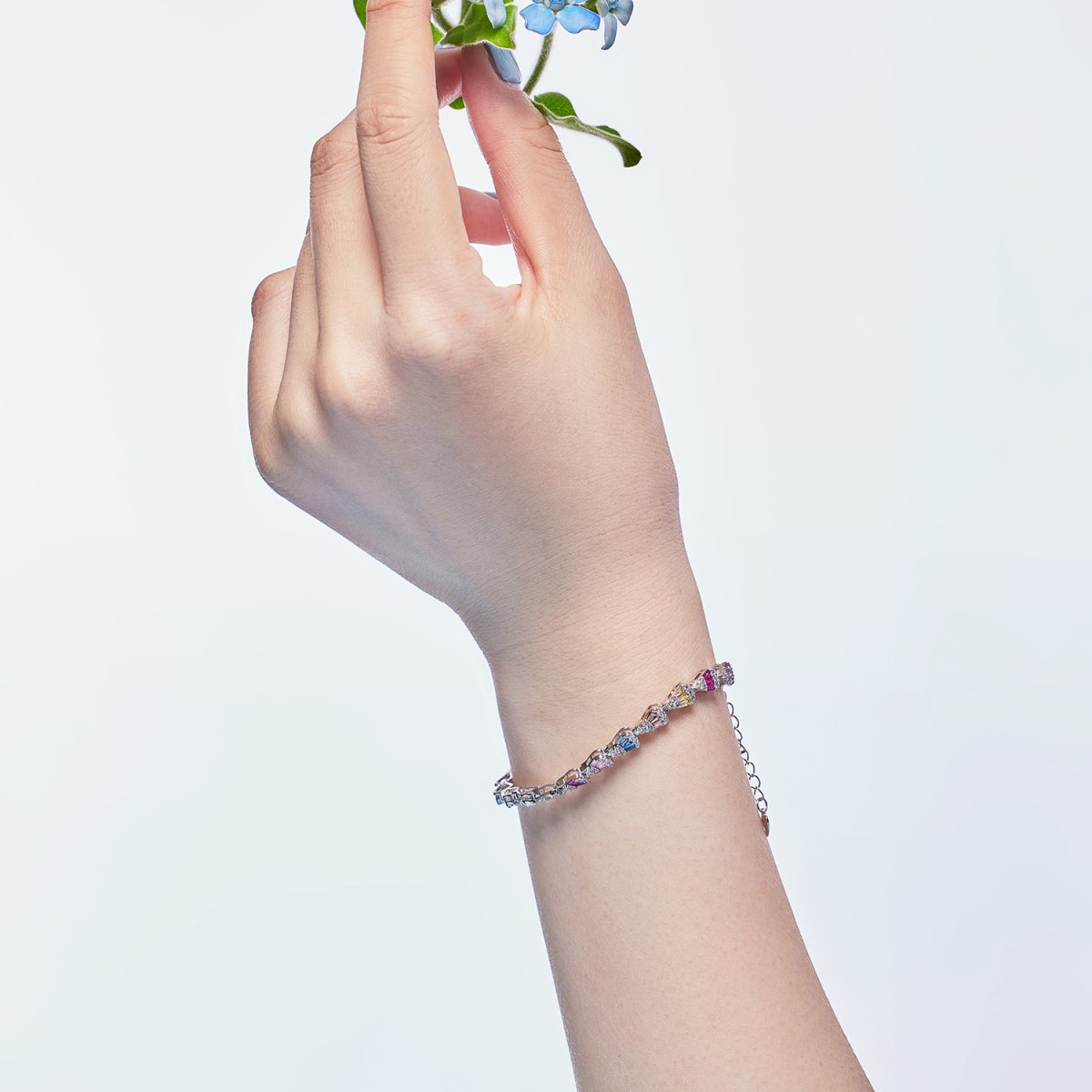 Pomuse Radiant Water Drop Shape Daily Bracelet