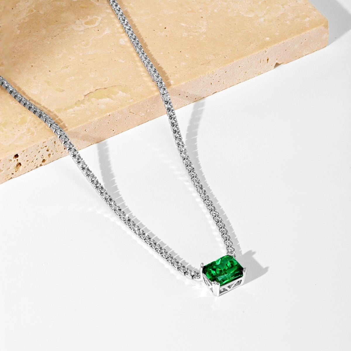 Pomuse 4.0 Carat Elegant Radiant Cut Necklace