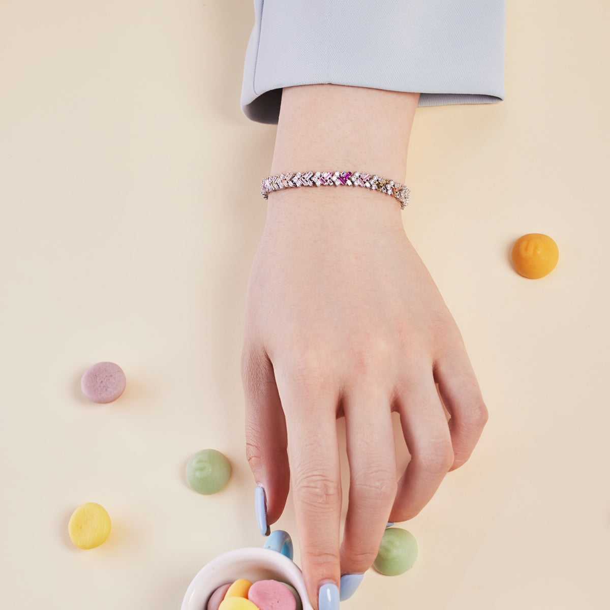 Pomuse Dazzling Unique Multi Shape Daily Bracelet