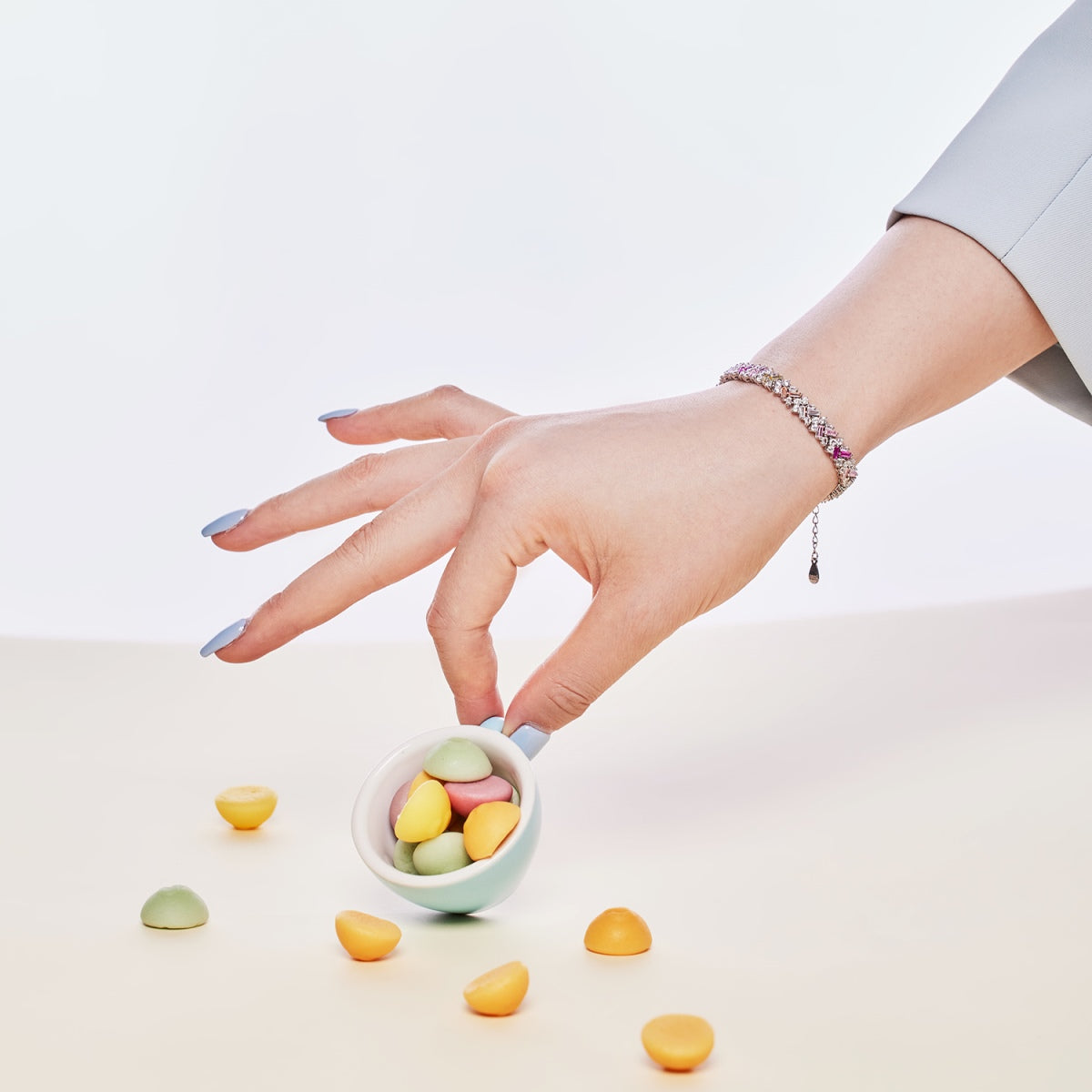 Pomuse Dazzling Unique Multi Shape Daily Bracelet