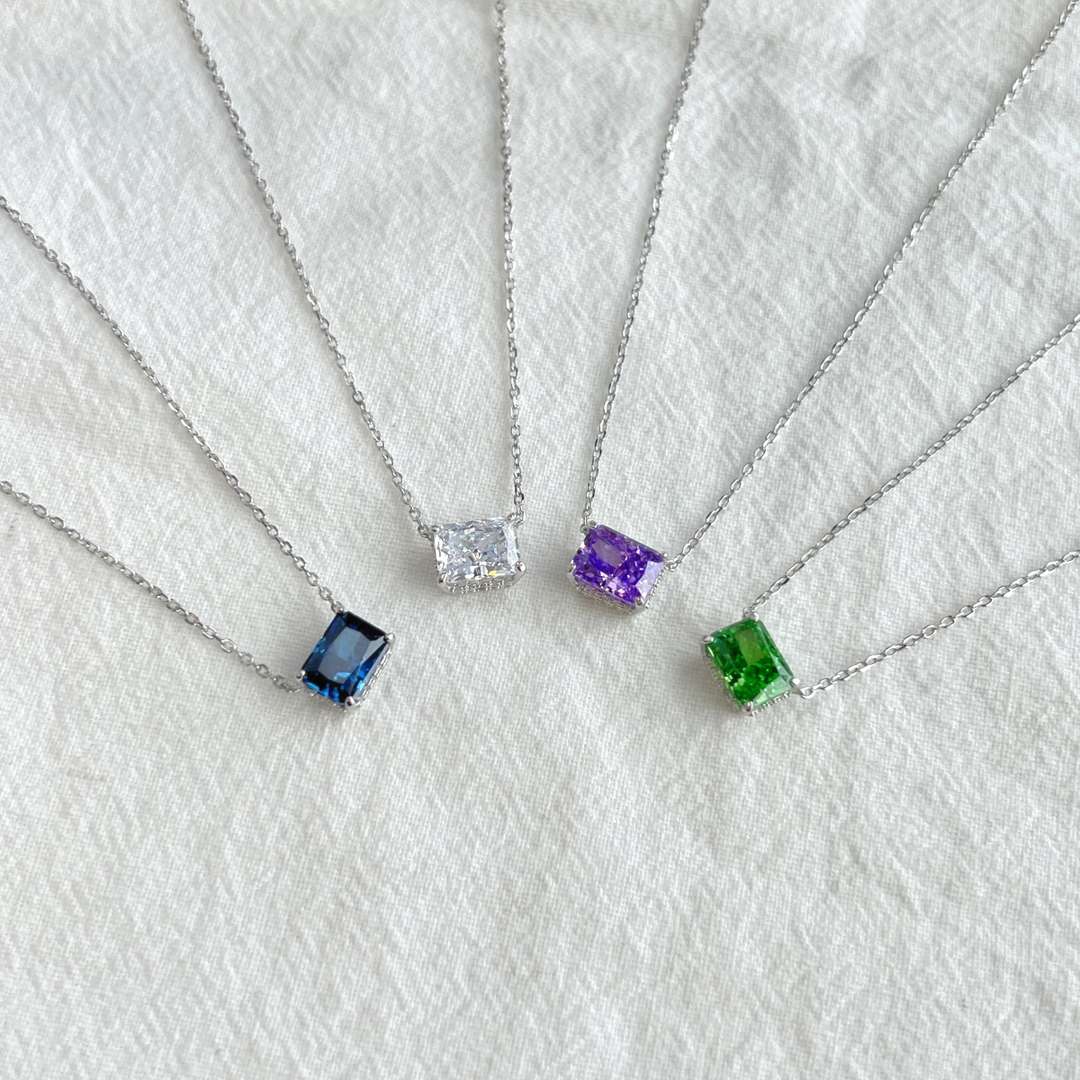 Pomuse Luxurious Square Shape Colorful Necalack