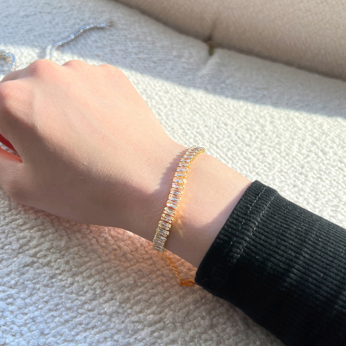 Pomuse Exquisites Smaragdschliff-Tagesarmband
