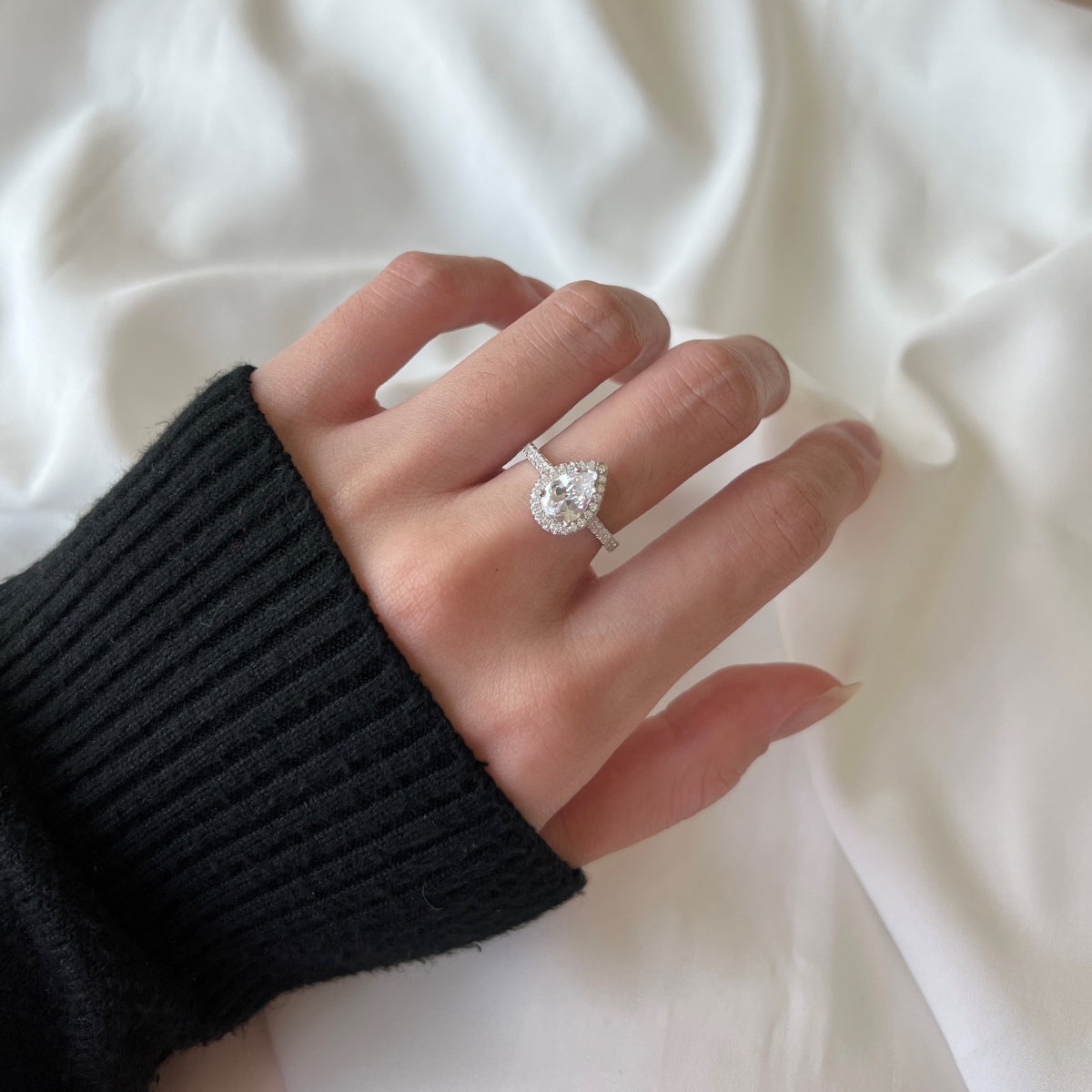 Pomuse 1.0 Carat Luxurious Resplendent Water Drop Shape Wedding Ring