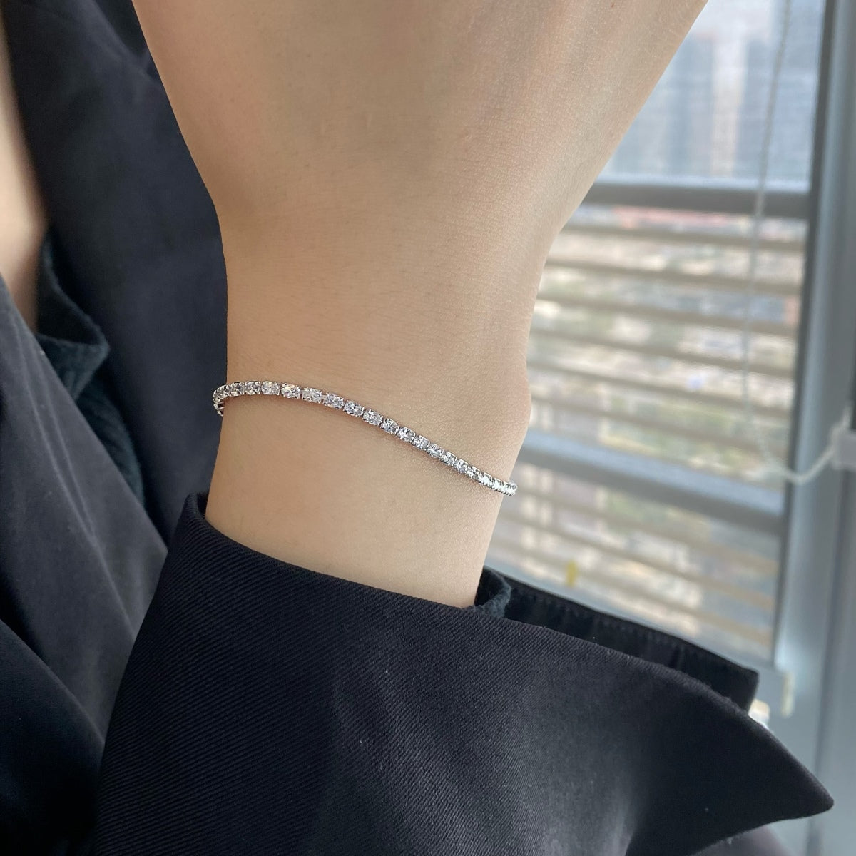 Pomuse Elegantes Smaragdschliff-Tagesarmband