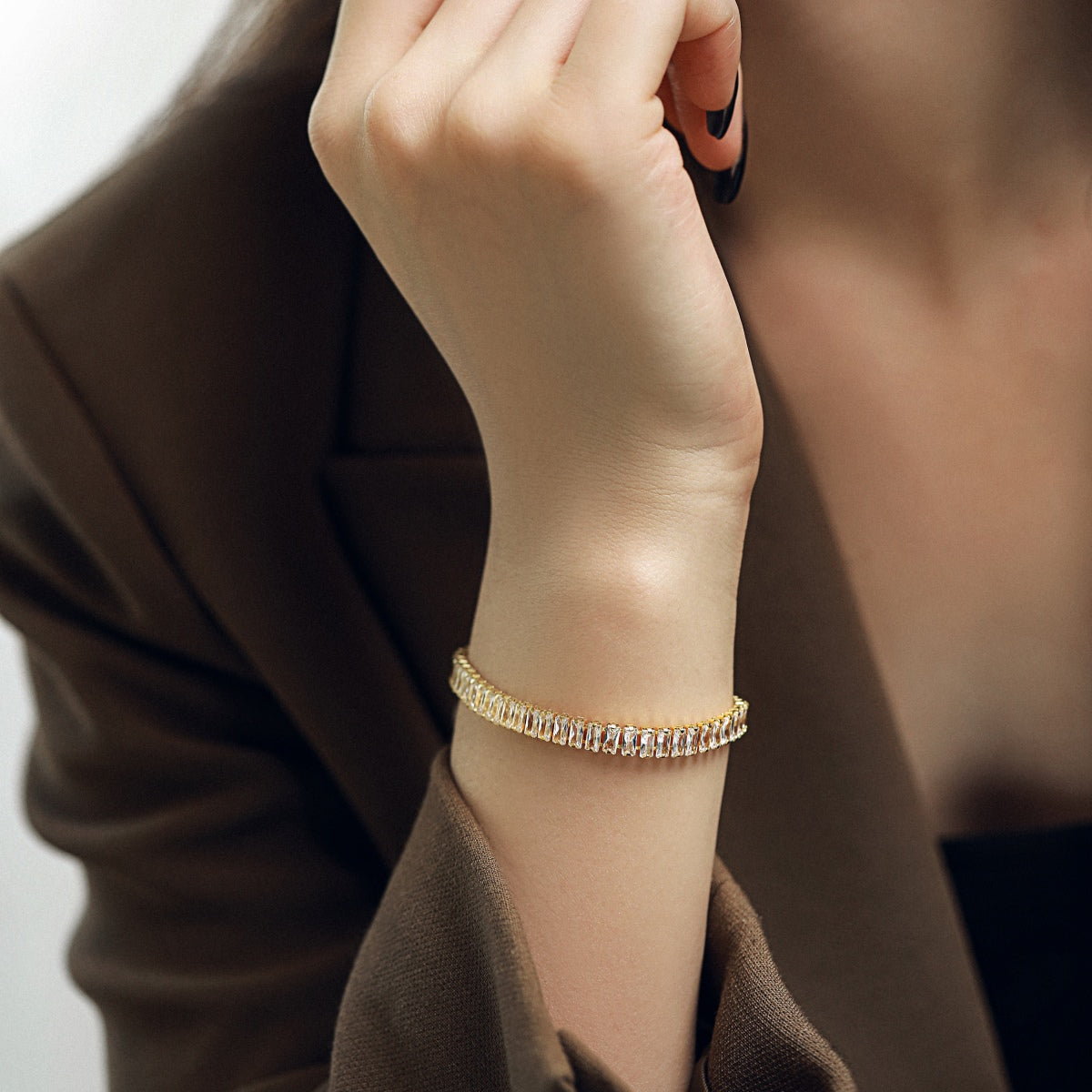 Pomuse Exquisites Smaragdschliff-Tagesarmband