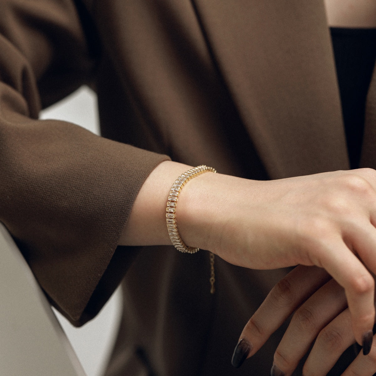 Pomuse Exquisites Smaragdschliff-Tagesarmband
