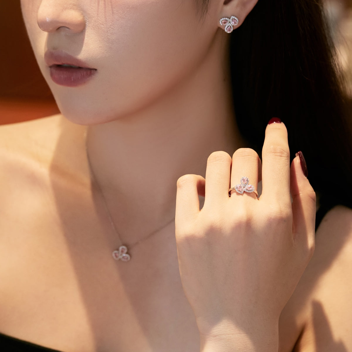 Pomuse Ornate Flower Shape Pear Cut Lover Earrings