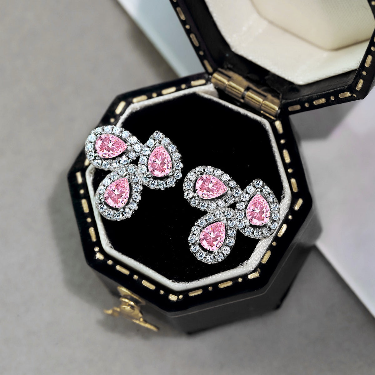 Pomuse Ornate Flower Shape Pear Cut Lover Earrings