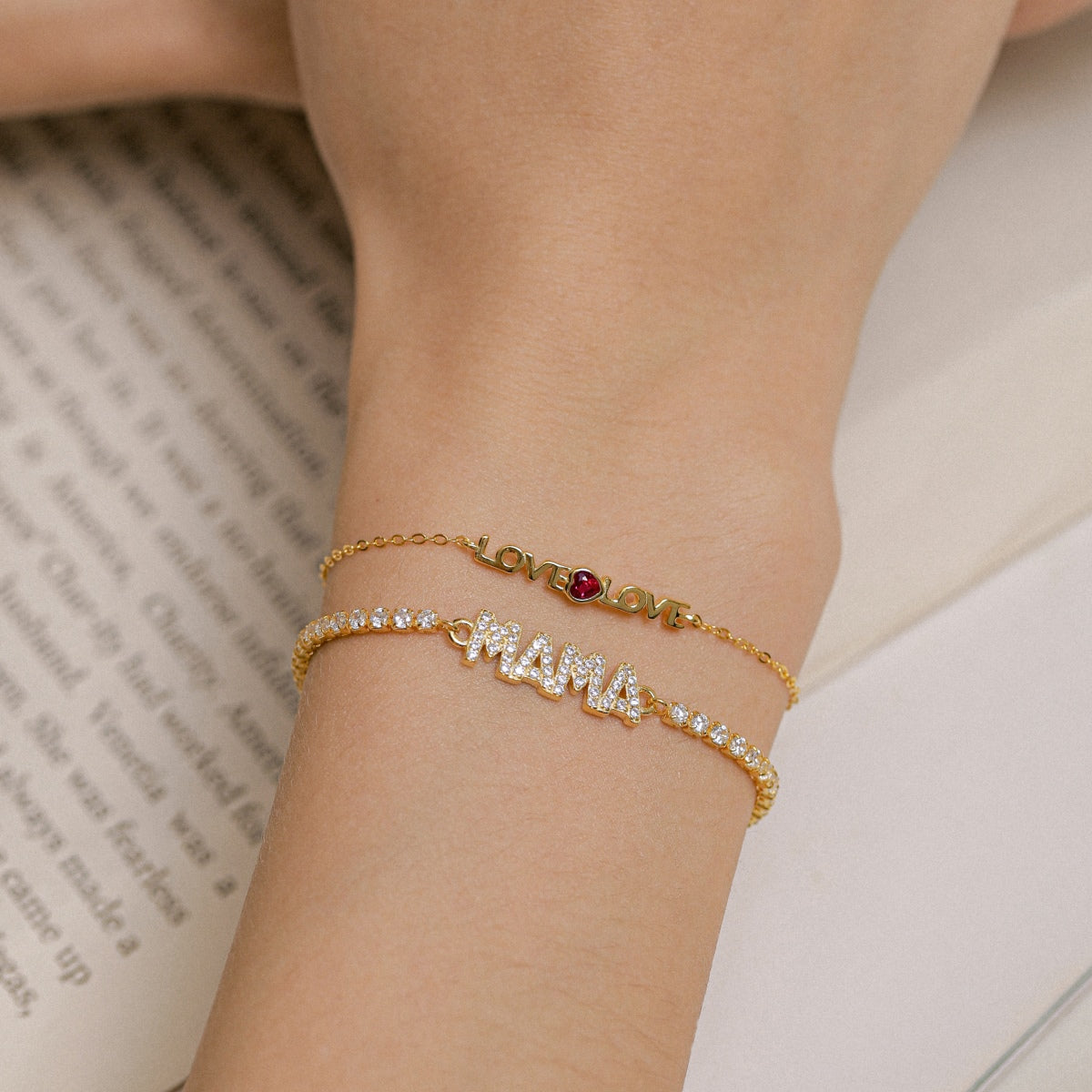 Pomuse Romantic Heart Shape Lover Bracelet