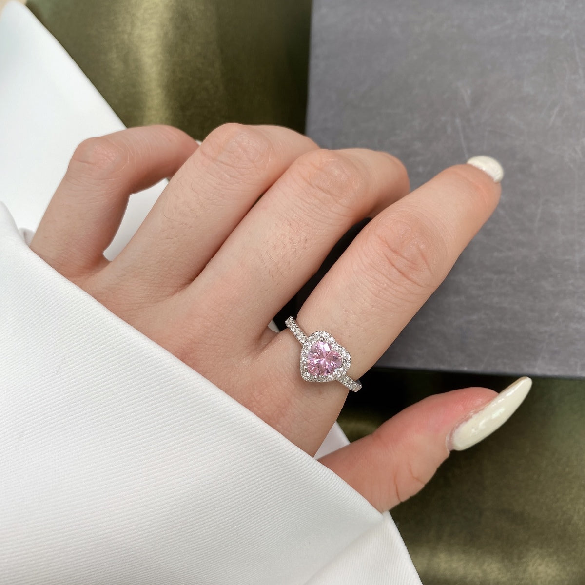Pomuse Eternity Spritziger romantischer Herzring für Liebhaber