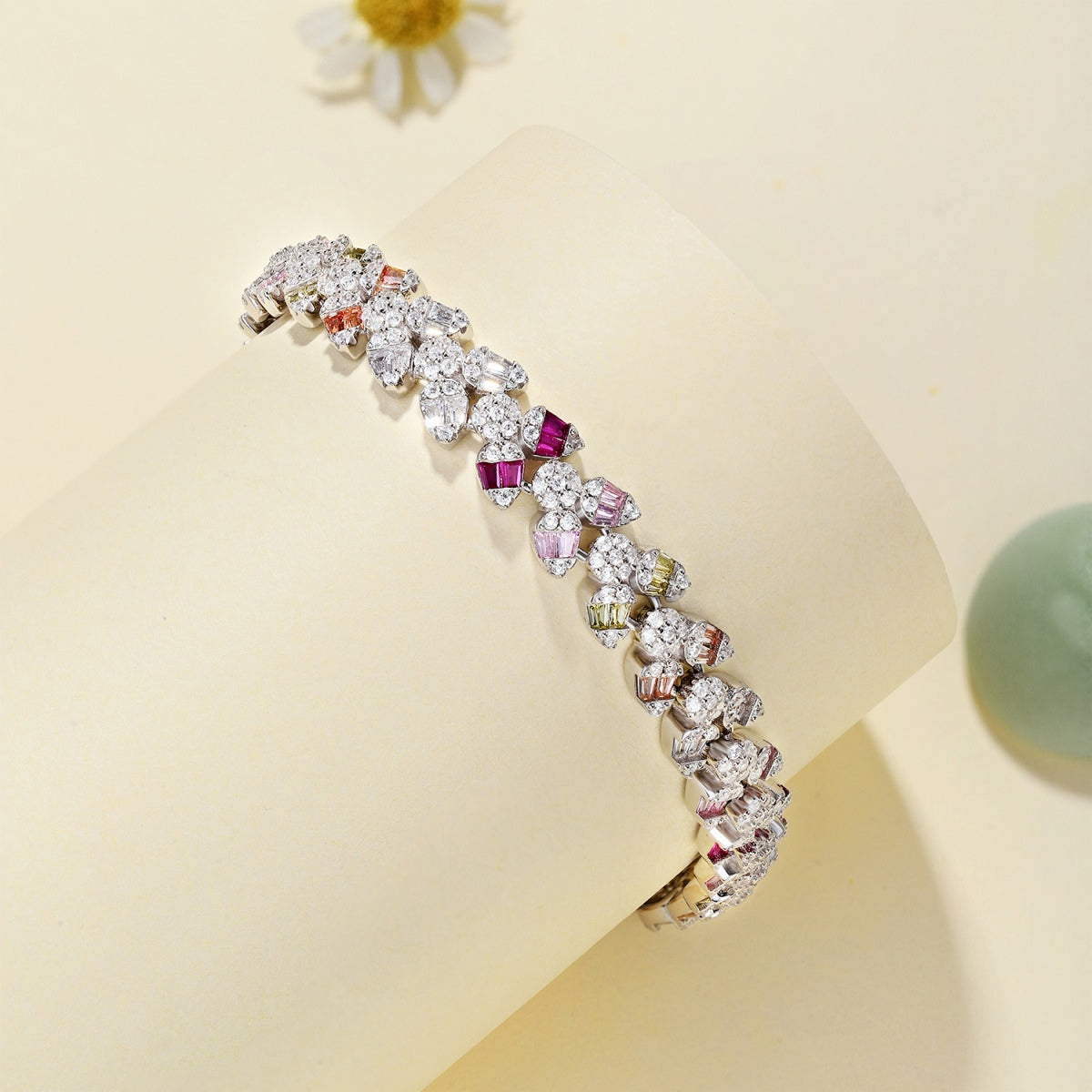 Pomuse Dainty Exquisite Flower Shape Daily Bracelet