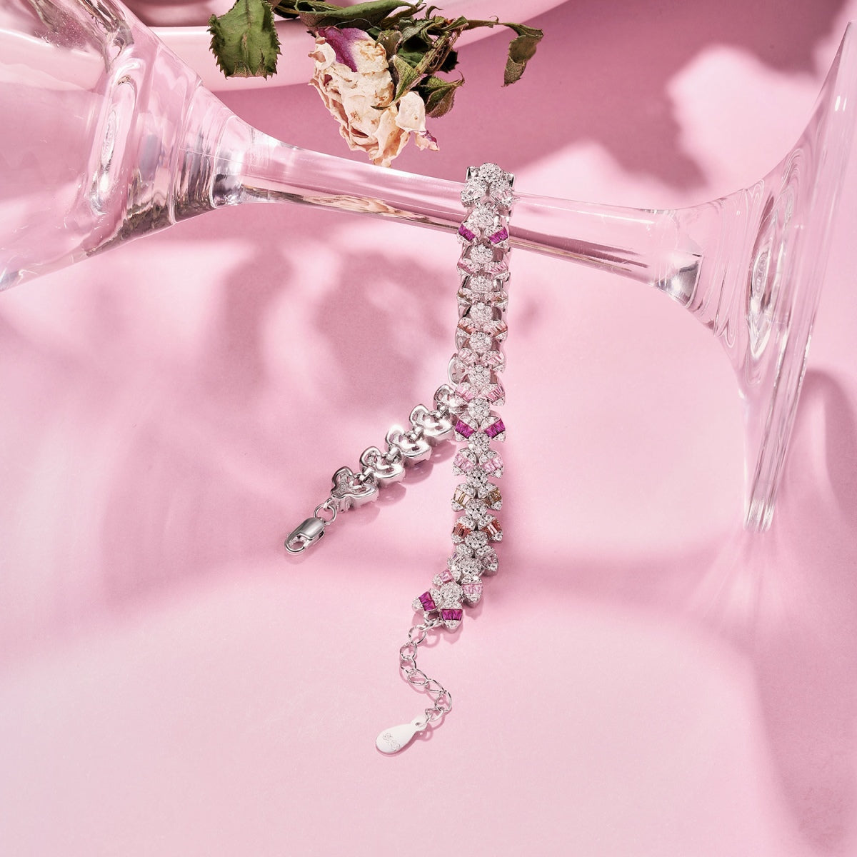 Pomuse Dainty Exquisite Flower Shape Daily Bracelet
