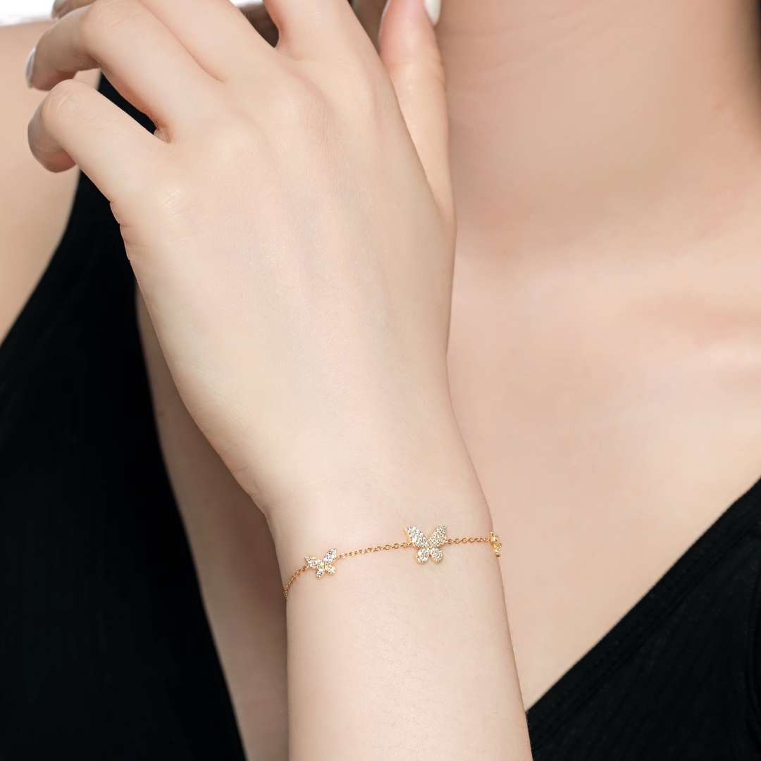 Pomuse Delicate Butterfly Pendant Bracelet
