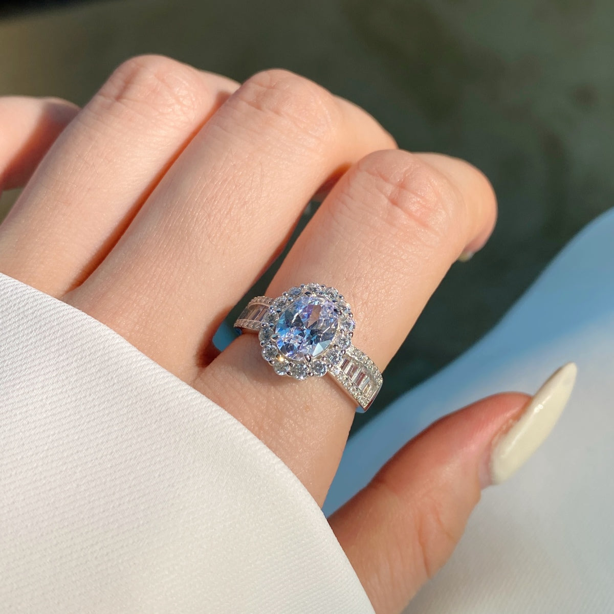 Pomuse 1.5 Carat Dazzling Charming Oval Cut Banquet Ring