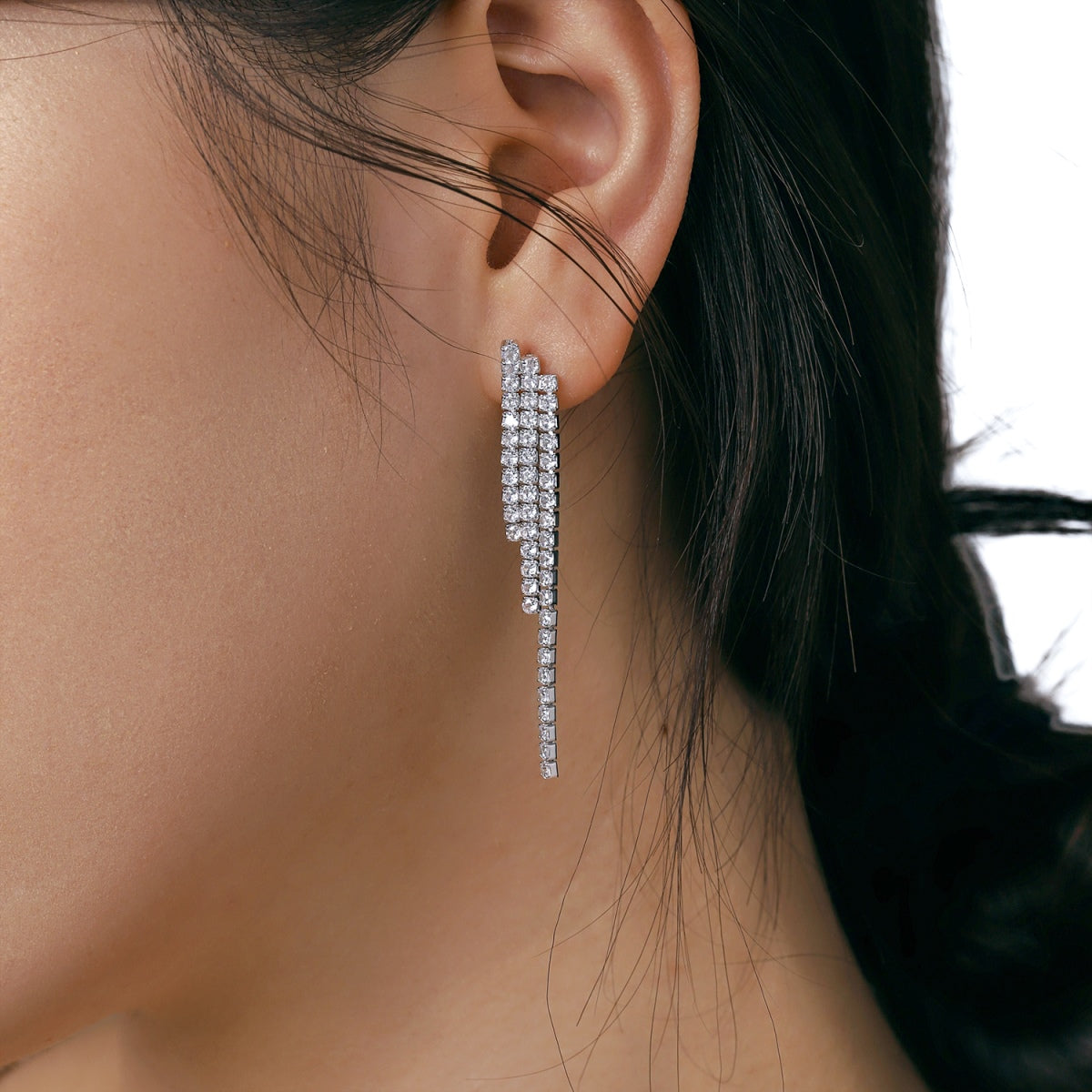 Pomuse Luxurious Dainty Banquet Earrings