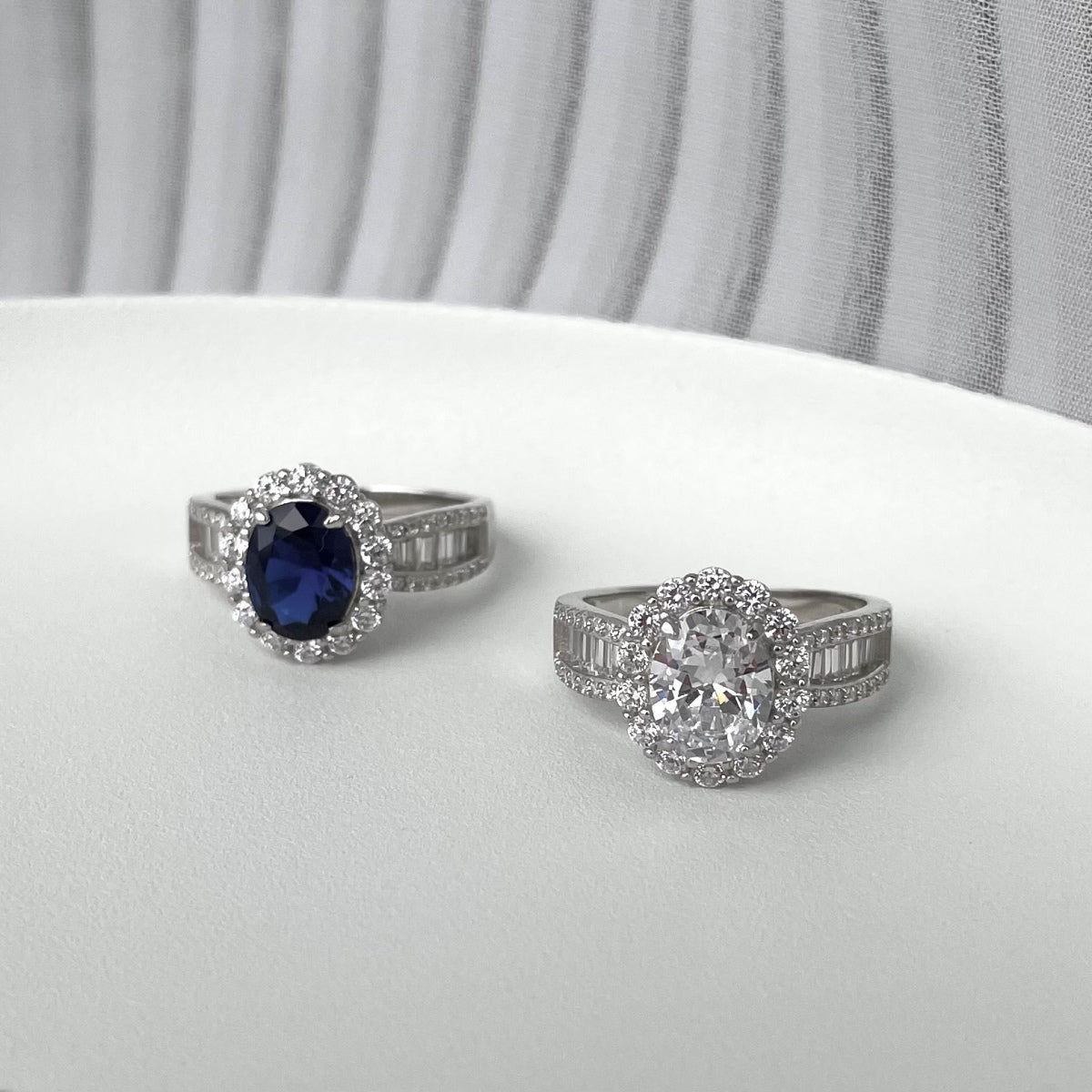 Pomuse 1.5 Carat Dazzling Charming Oval Cut Banquet Ring