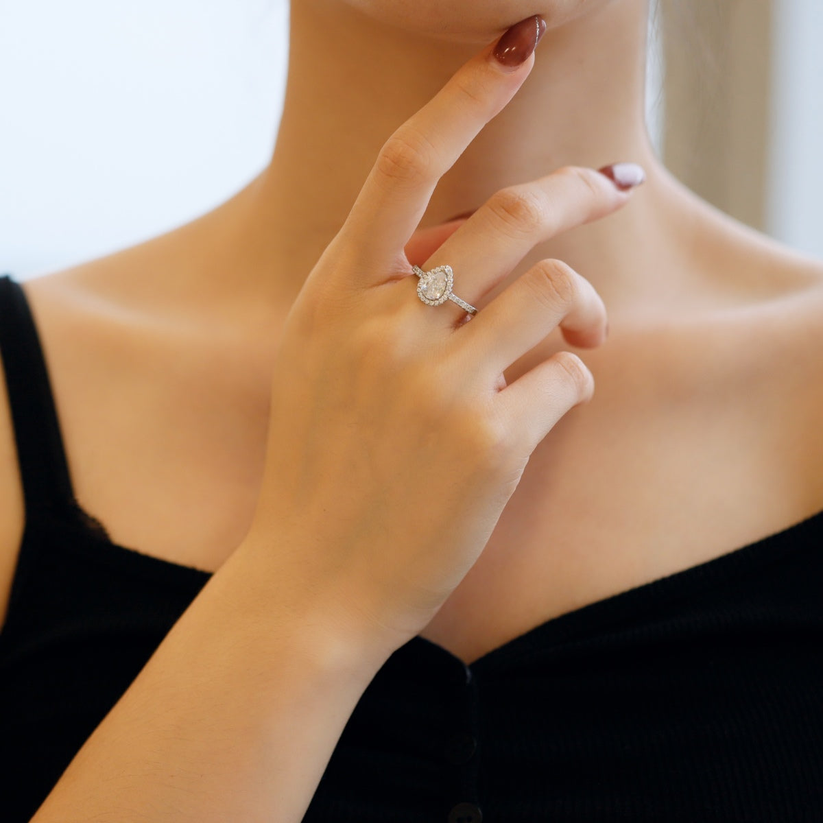 Pomuse 1.0 Carat Luxurious Resplendent Water Drop Shape Wedding Ring