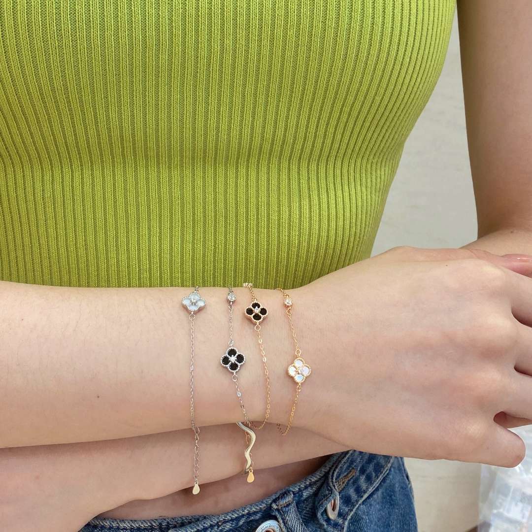 Pomuse Zartes vierblättriges Kleeblatt-Armband