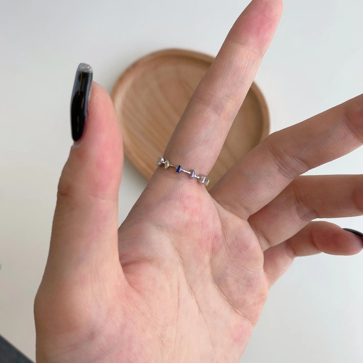 Pomuse Unique Trapezoid Cut Daily Ring
