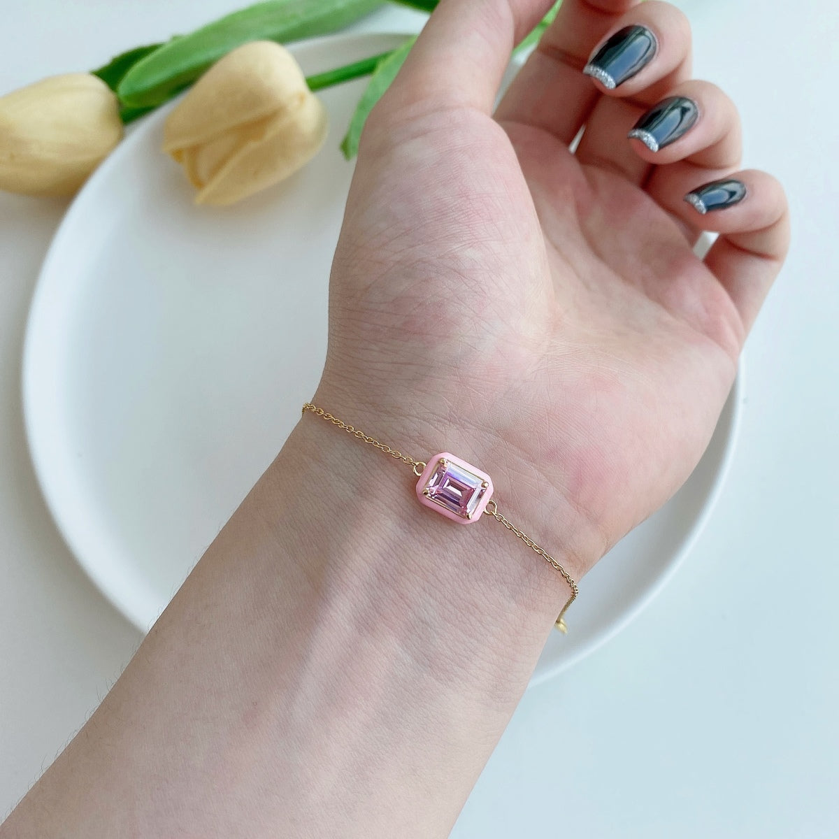 Pomuse 2.0 Carat Sparkling Colorful Emerald Cut Daily Bracelet