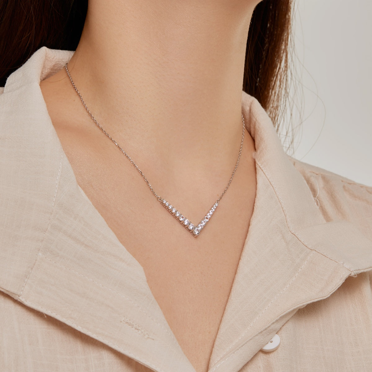 Pomuse Ornate Round Cut Necklace