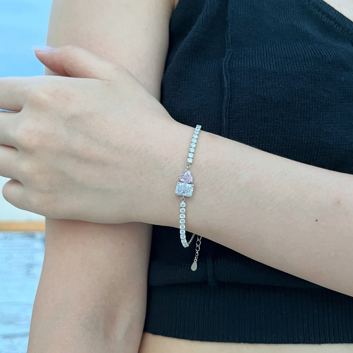 Pomuse Dazzling Unique Multi Shape Lover Bracelet