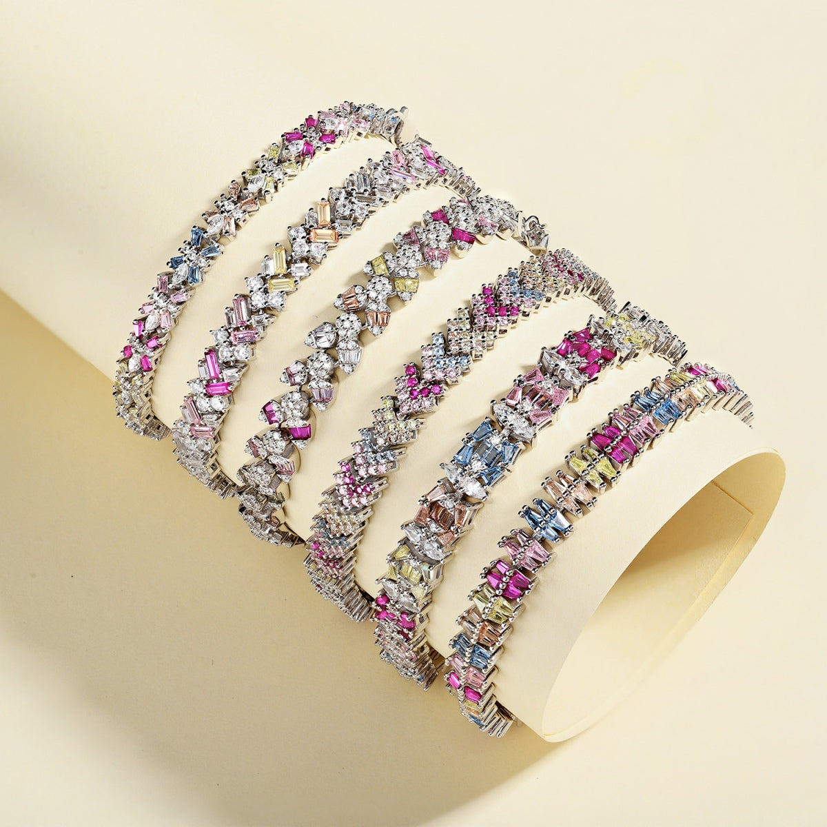 Pomuse Sparkling Exquisite Multi Cut Party Bracelet