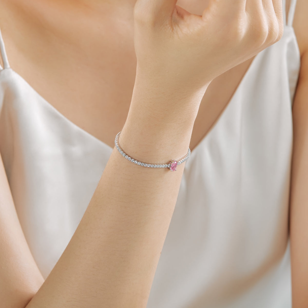 Pomuse 0.75 Carat Exquisite Oval Cut Daily Bracelet
