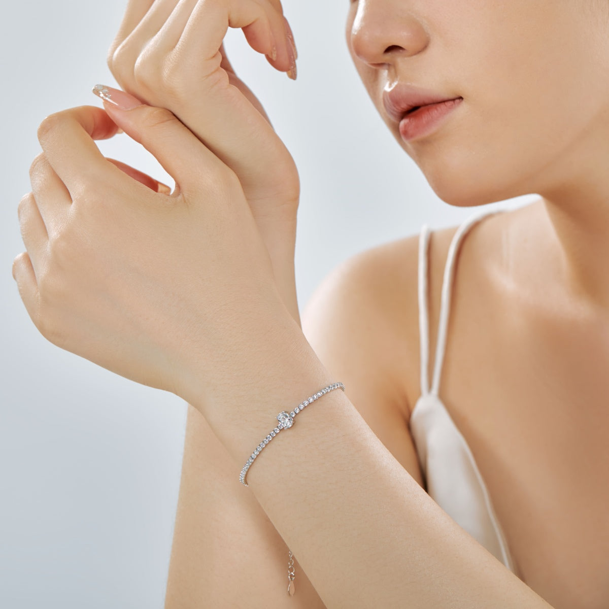 Pomuse 0.75 Carat Exquisite Oval Cut Daily Bracelet