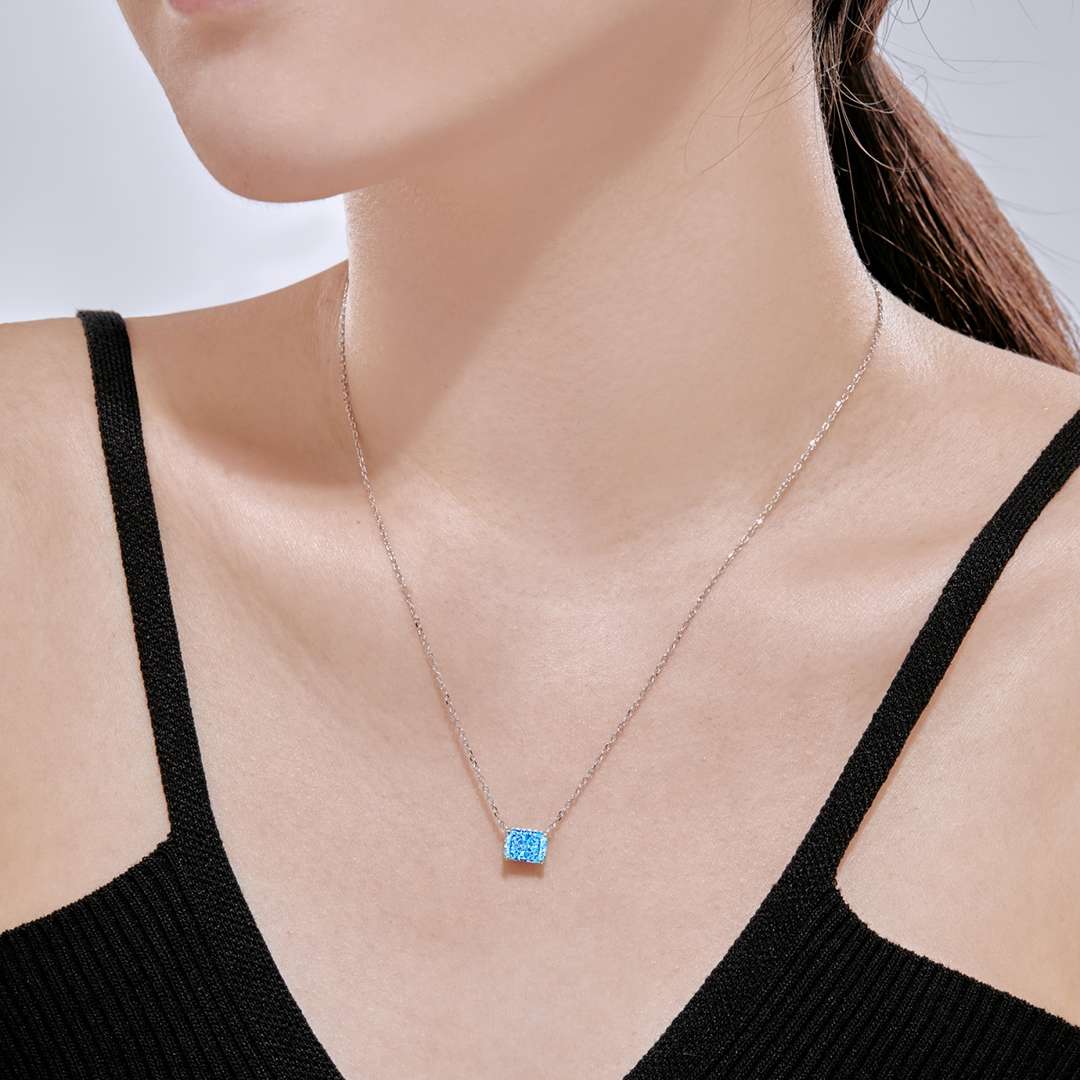 Pomuse Luxurious Square Shape Colorful Necalack
