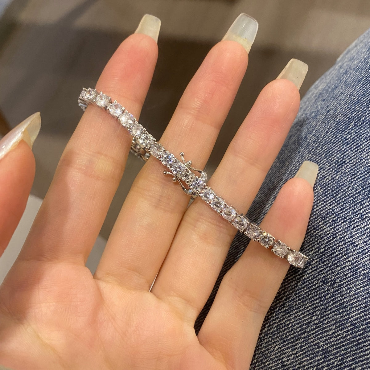 Pomuse Luxurious Ornate Round Cut Tennis Bracelet