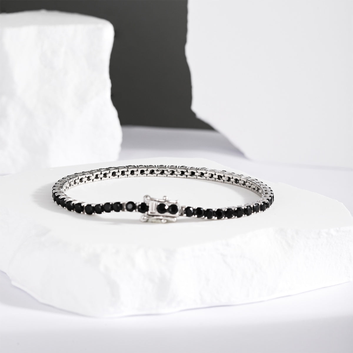Pomuse Radiant Colorful Round Cut Party Bracelet
