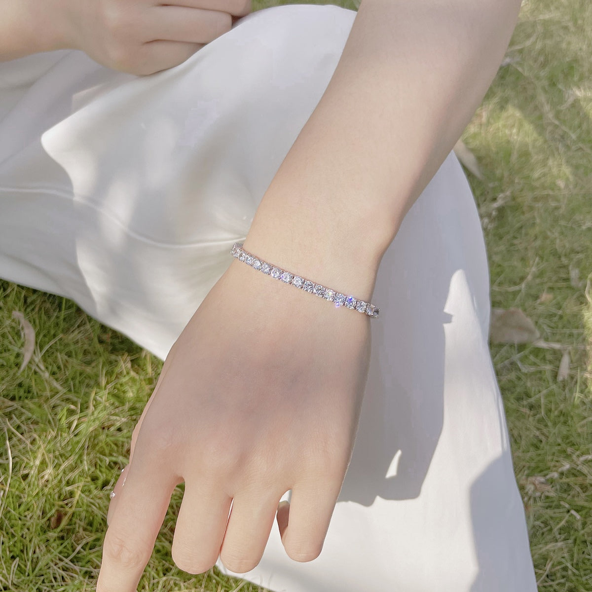 Pomuse Radiant Colorful Round Cut Party Bracelet
