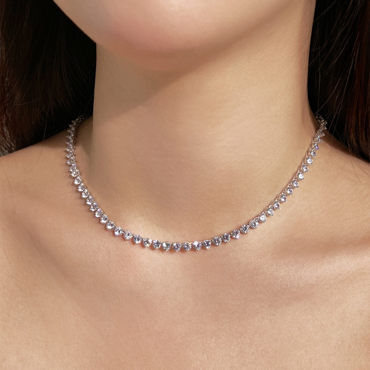 Pomuse Ornate Heart Cut Tennis Necklace