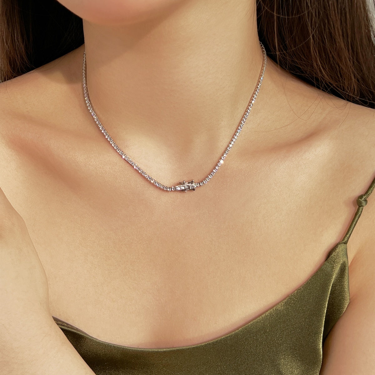 Pomuse – Zarte Tenniskette in runder Form