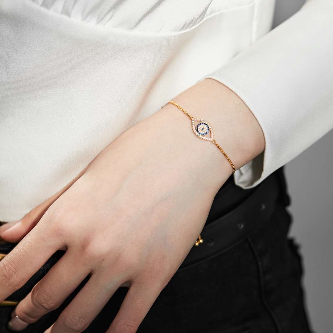 Pomuse Dazzling Eye Shape Necklace