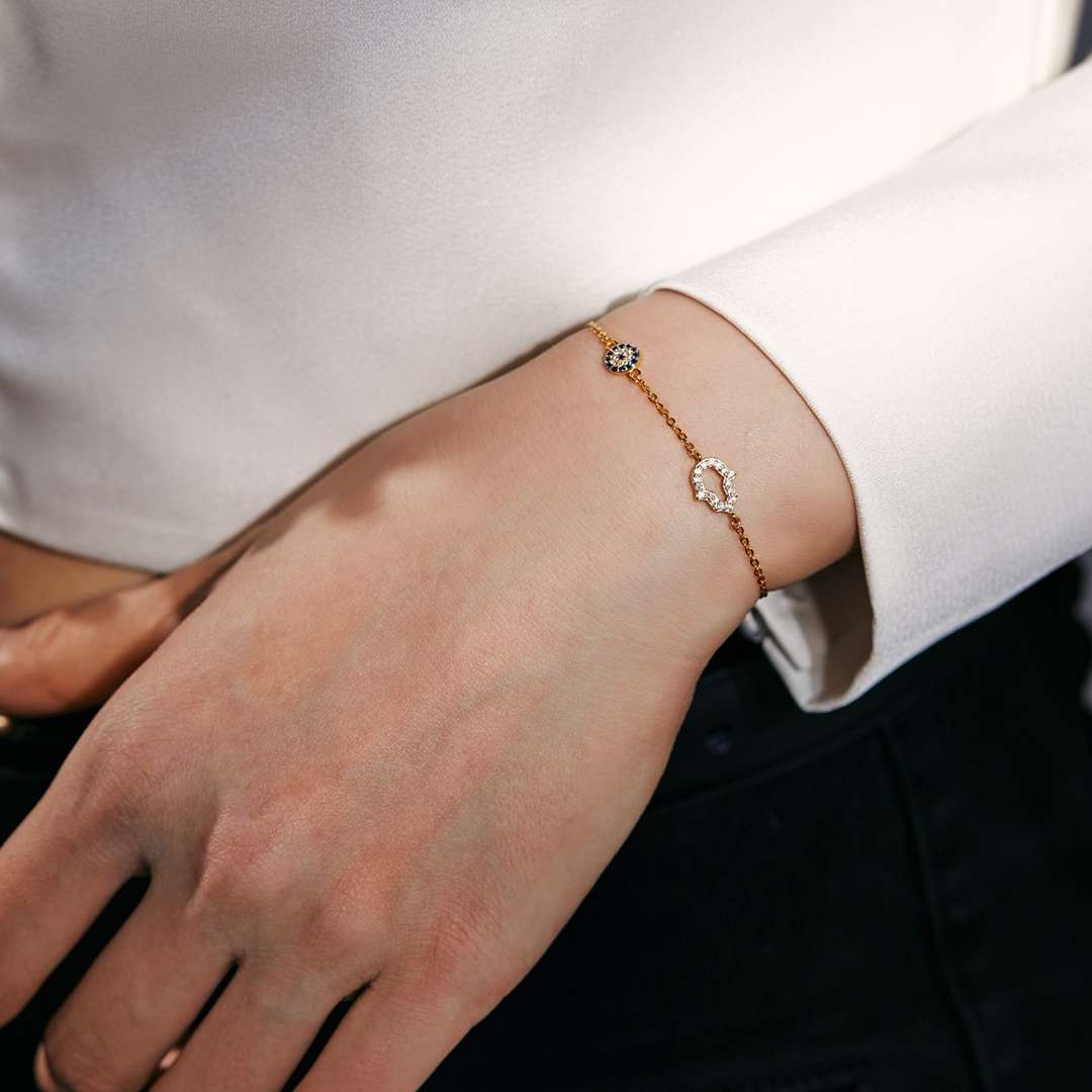 Pomuse Gost Shape & Round Shape Necklace