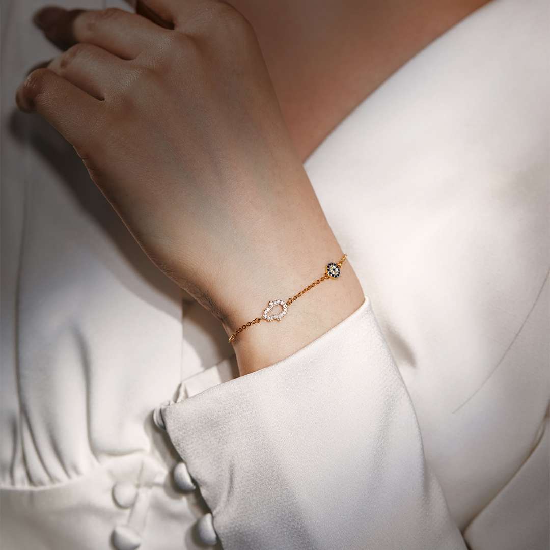 Pomuse Gost Shape & Round Shape Necklace
