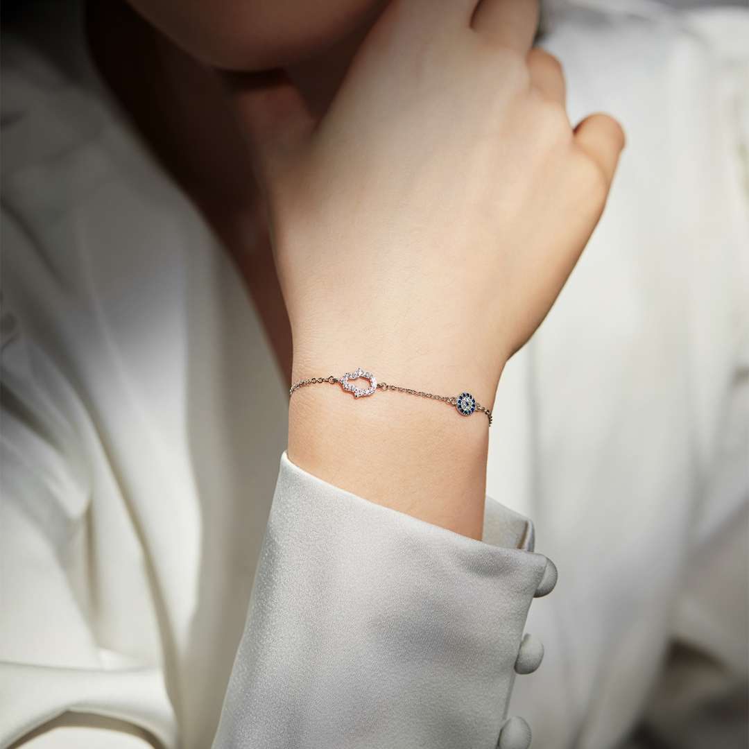 Pomuse Gost Shape & Round Shape Necklace