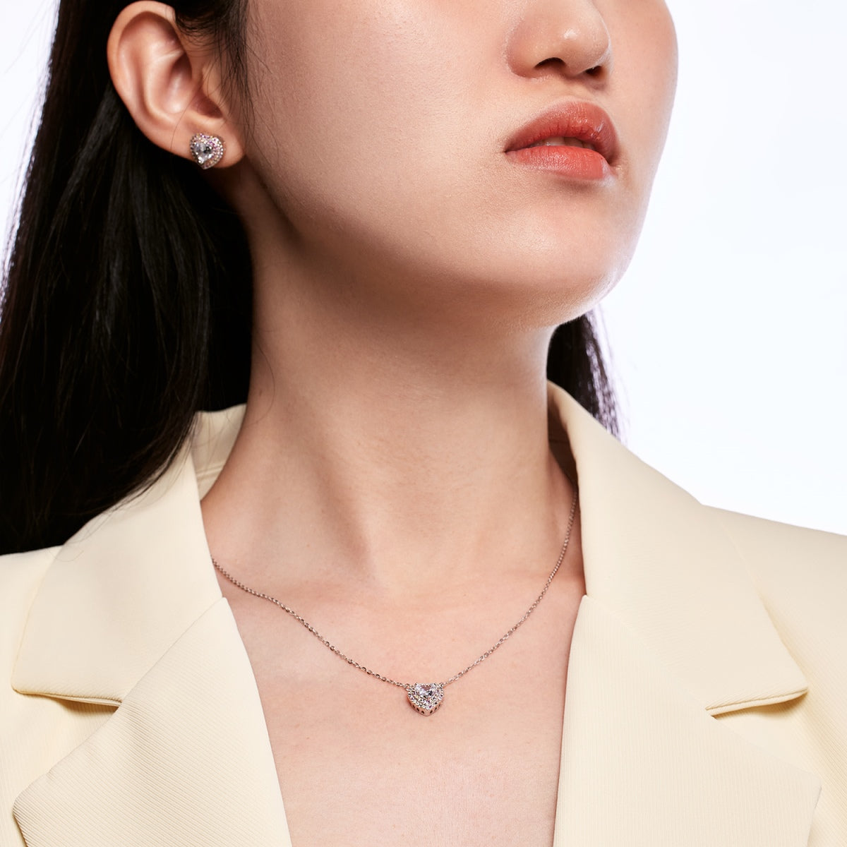 Pomuse Dazzling Heart Shape Lover Earrings